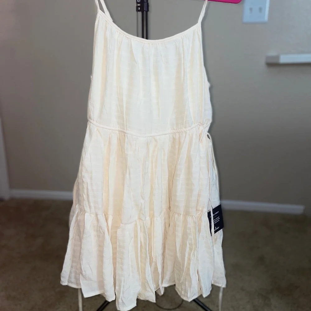 NEW LULUS side tie dress - Picture 11 of 11